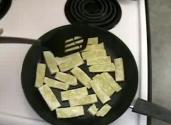 Tofu And Lettuce Salad In Cajun Style